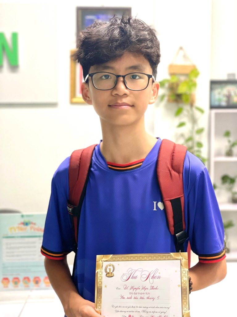 hoc-sinh-diem-cao-thi-thu-toan-vao-10-2