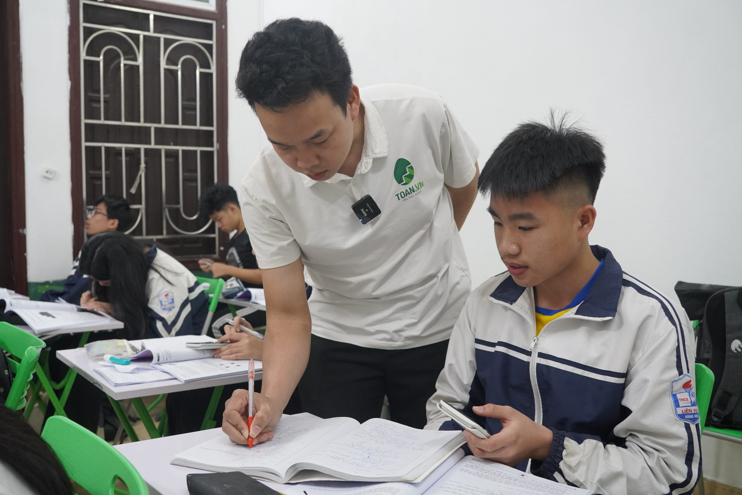 tang-toc-luyen-thi-toan-vao-lop-10-khong-chuyen-cho-hoc-sinh-lop-9