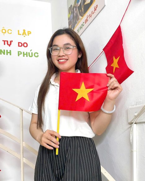 giao-vien-tuyet-nhi-toanvn