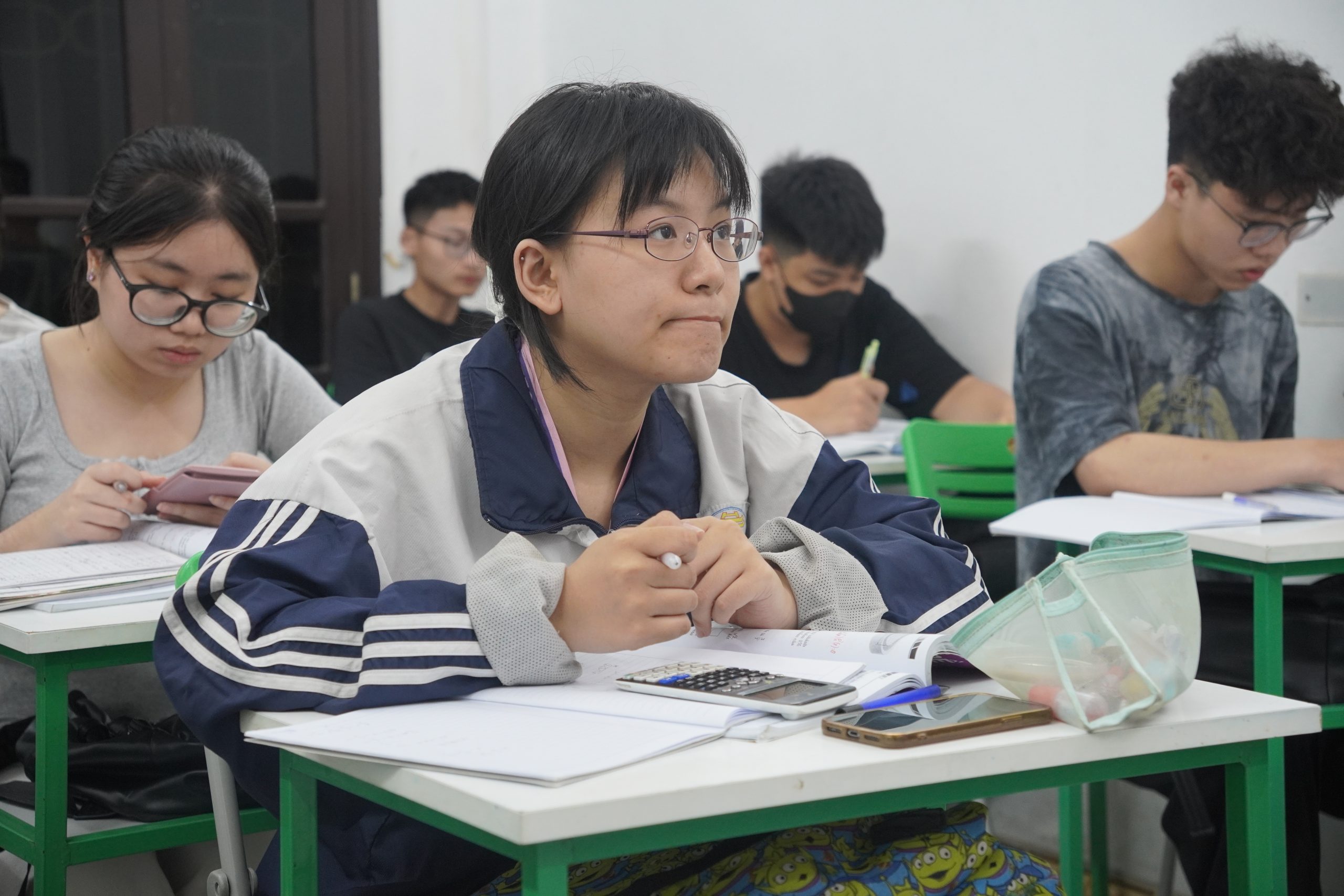 cach-chon-trung-tam-hoc-he-uy-tin-cho-hoc-sinh-cap-2-va-cap-3
