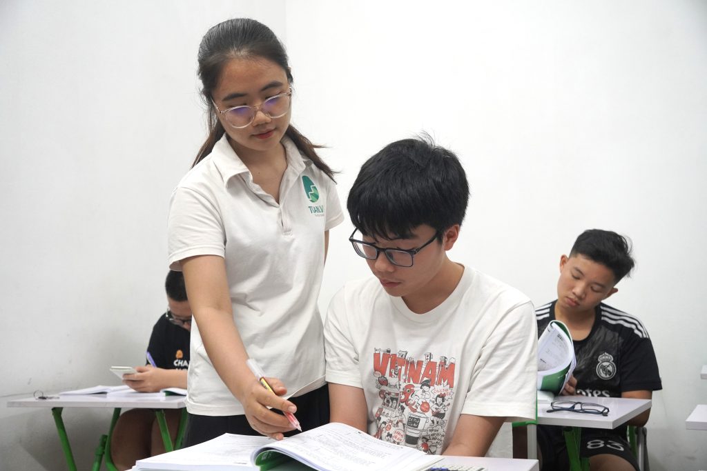 phuong-phap-luyen-thi-HSA