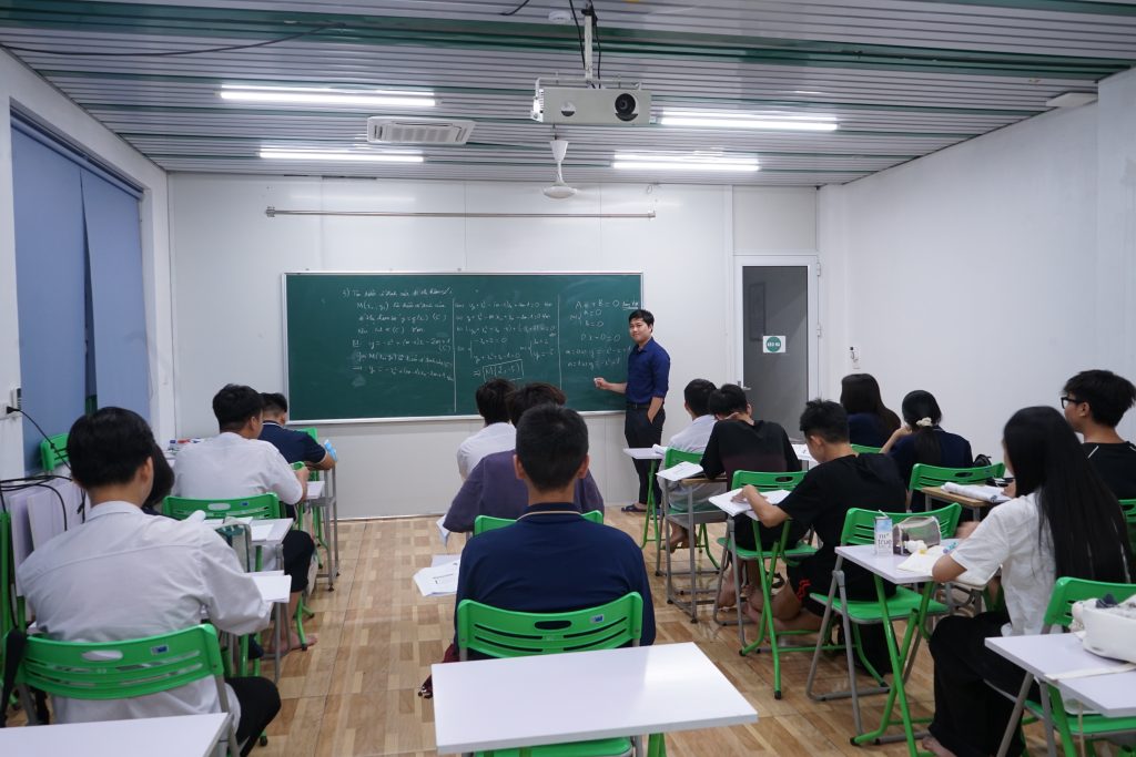 checklist-on-thi-toan-cho-moi-cap-3