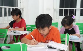 hoc-toan-cung-gia-su-tai-nha