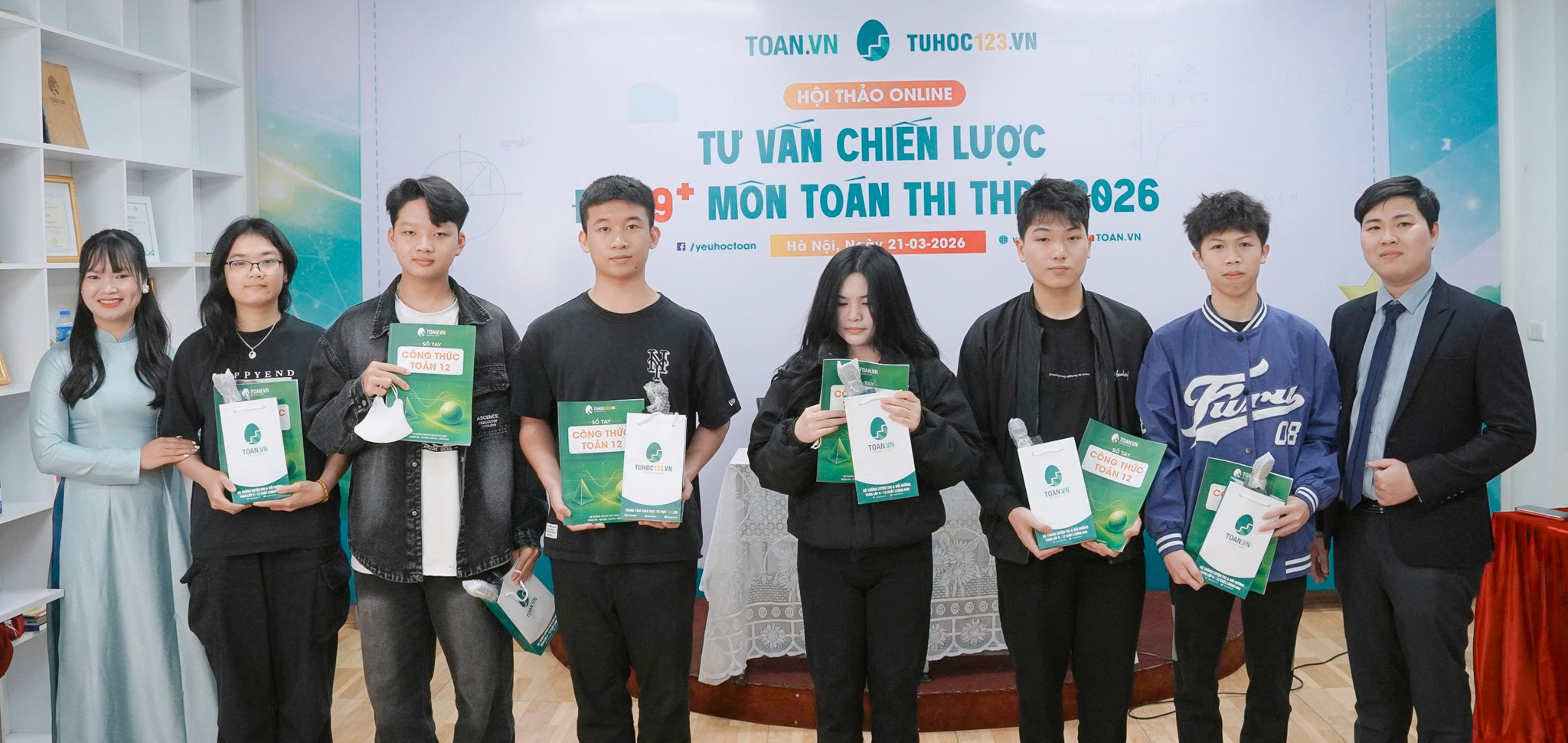 tong-ket-hoi-thao-tu-van-luyen-thi-tot-nghiep-thpt-2026