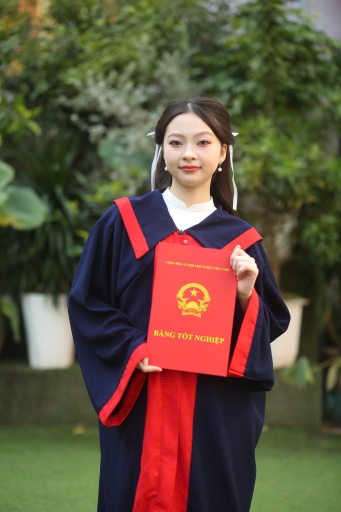 Ôn thi vào lớp 10: Chia sẻ bí kíp chinh phục trường THPT top đầu Lê Quý Đôn từ Nguyễn Minh Nguyệt