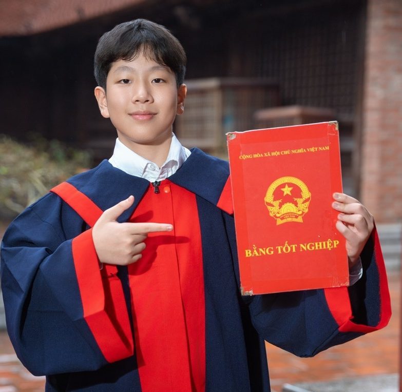 Hành trình đạt 9,75 điểm: Kinh nghiệm ôn thi Toán vào lớp 10 từ Duy Hưng