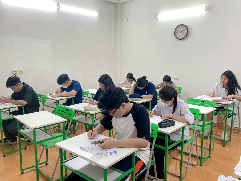 chuong-trinh-hoc-he-cho-hoc-sinh-yeu (3)
