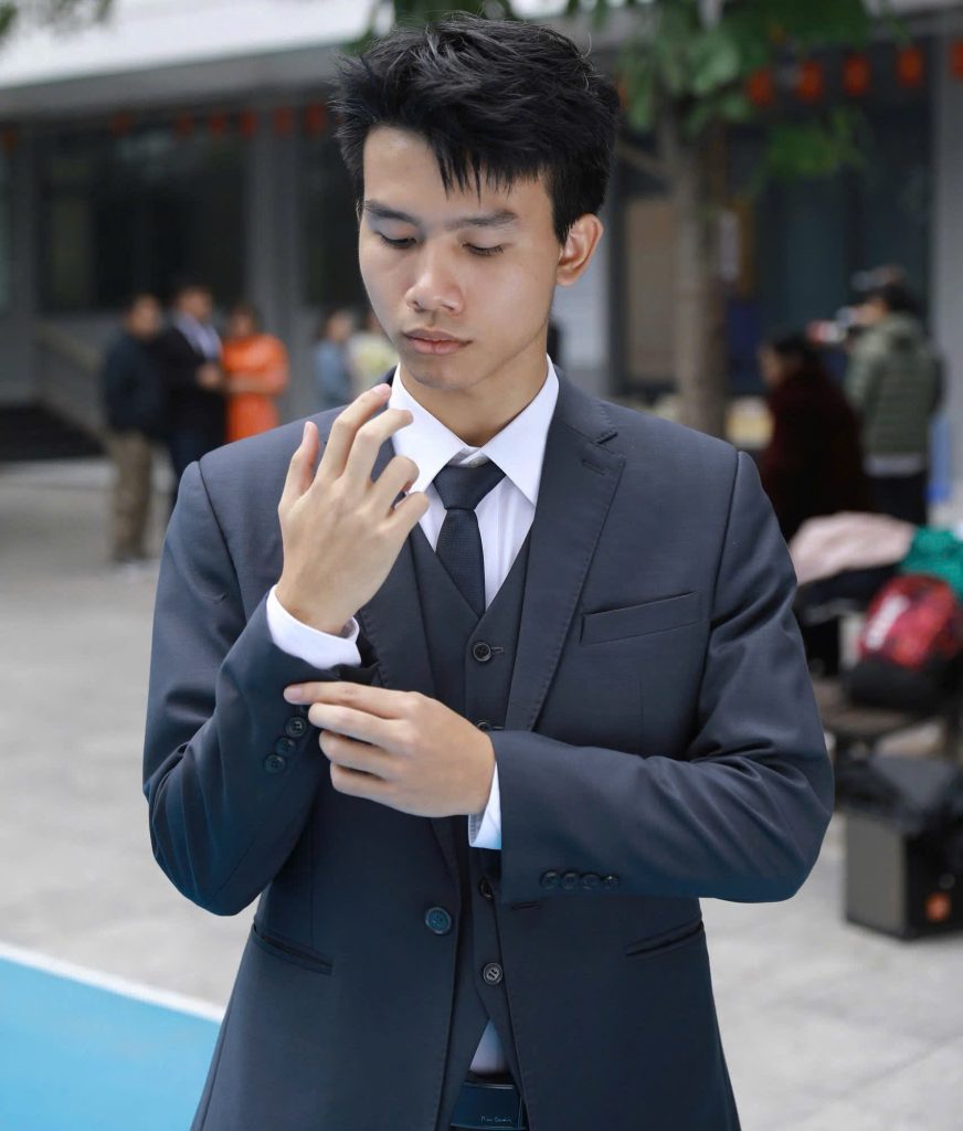 Luyện thi môn Toán tốt nghiệp THPT: Bí quyết “không sai một lỗi hai lần” từ học sinh Đào Công Đức Anh